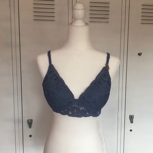 Victoria secret blue bralette NWT